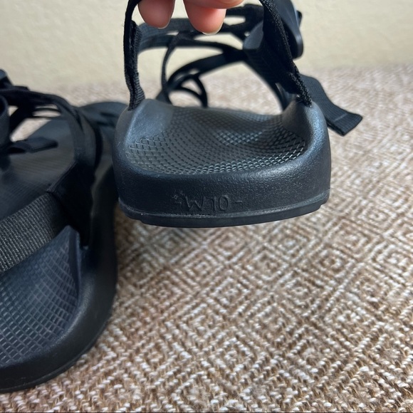 Chaco Womens Sz 10 Sandals Z/2 Classic Strappy Black Walking Water Trail Gorpcor - Picture 4 of 7